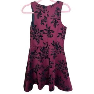 Design Lab Lord & Taylor sleeveless dress red black velvet floral Medium NWOT